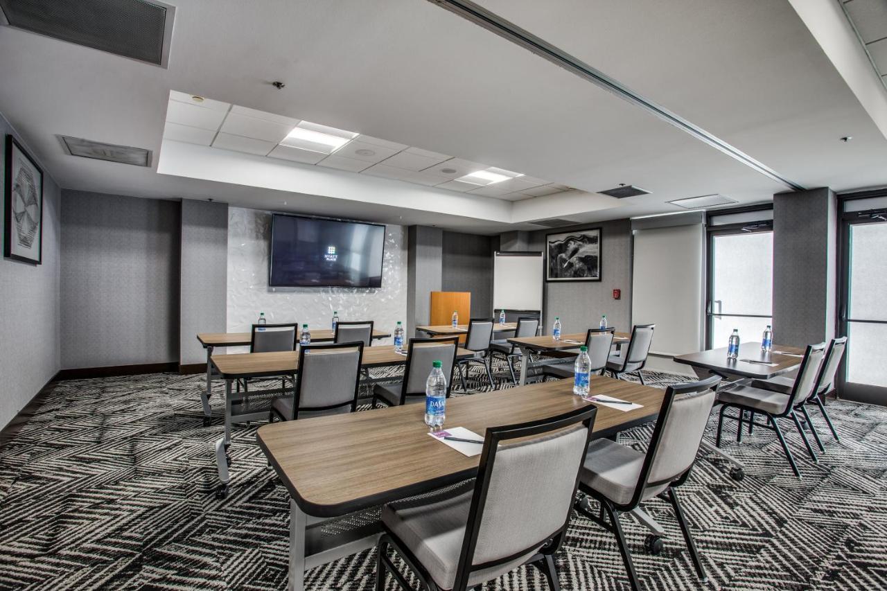 Hyatt Place Fort Worth / Cityview Esterno foto
