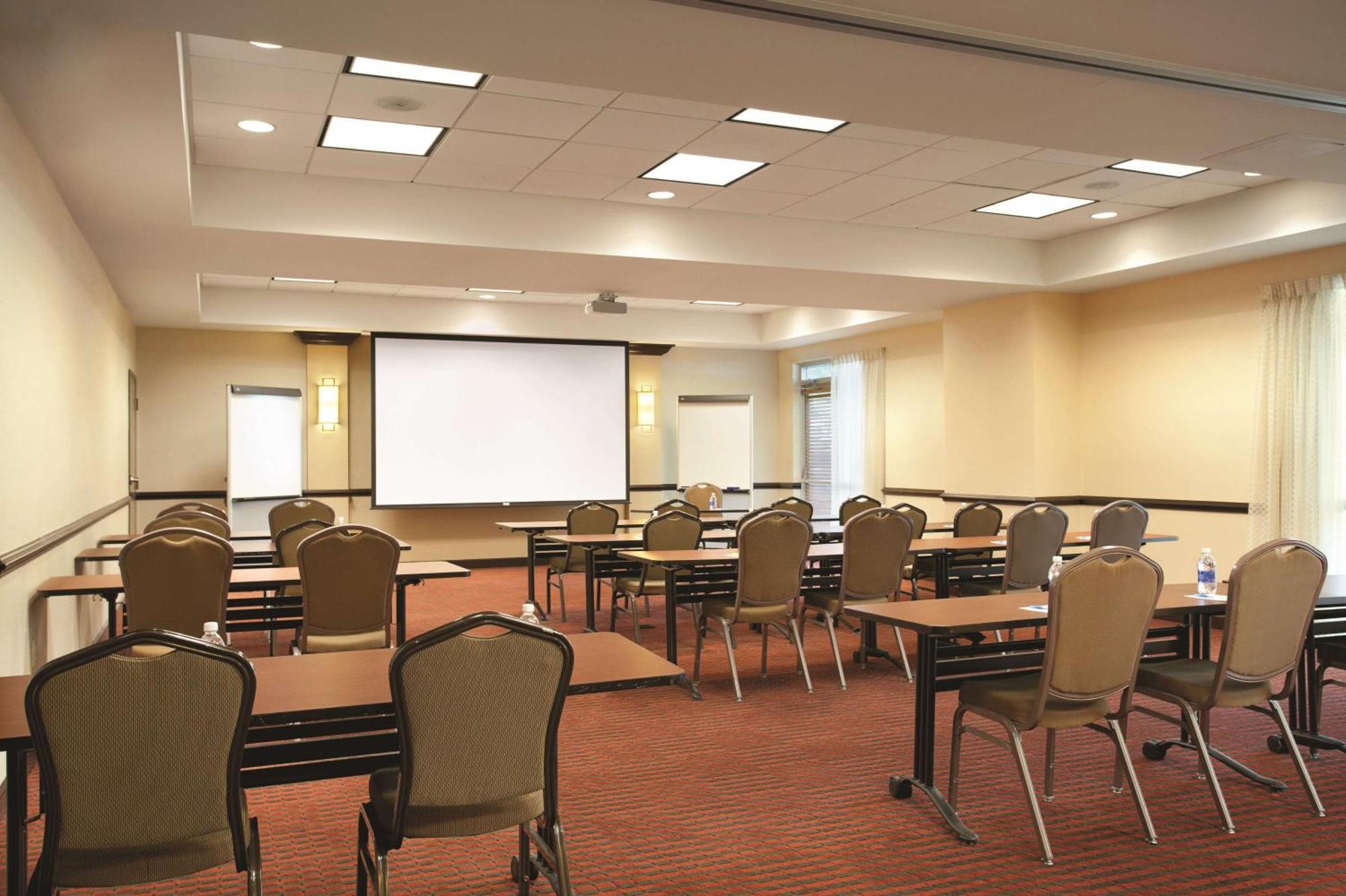 Hyatt Place Fort Worth / Cityview Esterno foto